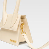 JACQUEMUS Le Chiquito Moyen Boucle